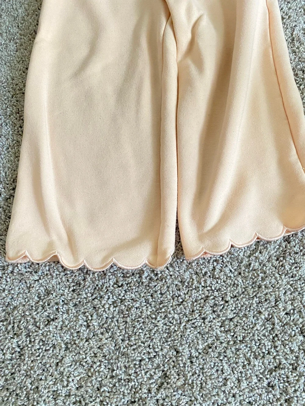 SOFIA GRAINGE Peach Scalloped Sweatshirt Set